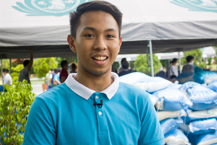“Thank you to the Tzu Chi Foundation for providing us scholars not only with educational assistance and basic necessities but with valuable teachings and lessons that nurture us,” says Jack Daniel Alegre, a BS Accountancy major at the Polytechnic University of the Philippines. 【Photo by Matt Serrano】 