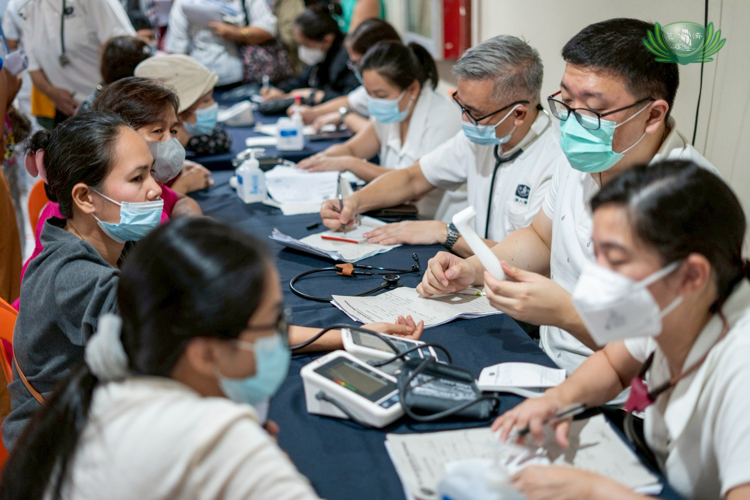At the busy hallways of Dr. George T. Hofer Medical Center, doctors hold the simultaneous assessment of patients.