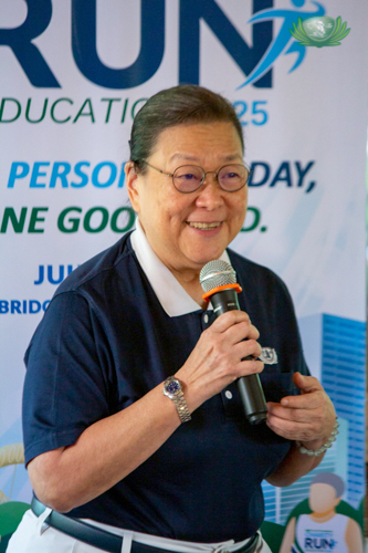 To Tzu Chi Communications Head Judy Lao, the support of runners and other donors is key to the scholars’ success.