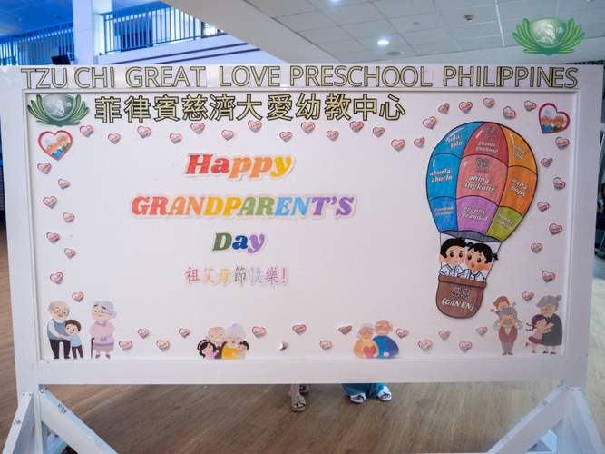 On September 12, Tzu Chi Great Love Preschool Philippines had its annual Grandparents’ Day event at the Buddhist Tzu Chi Campus in Sta. Mesa, Manila.