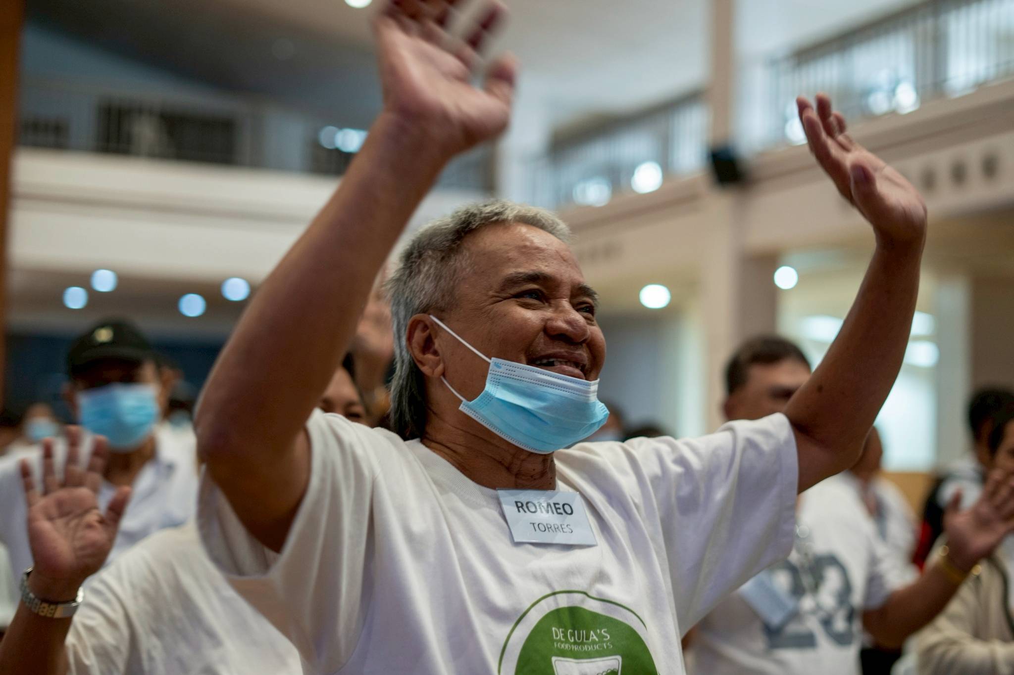 A five-minute “Energizer” dance livened up medical assistance beneficiaries before the start of the program.