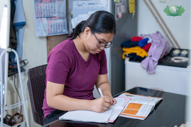 Faith Edrianne Manalastas spends her weekends at home studying her Chinese lessons.