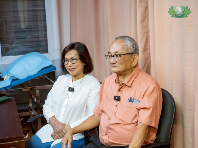 Based in Australia, Dr. Angeline Low and Rotary PDG Danny Low have donated new and slightly used hearing aids to organizations in Vietnam, Nepal, and now the Philippines. 