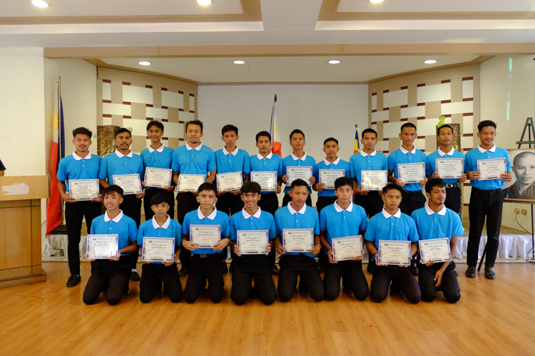 Tzu Chi Zamboanga awards scholarships to twenty new Technical Vocational scholars from Zamboanga Peninsula Polytechnic University and Colegio De La Ciudad de Zamboanga.