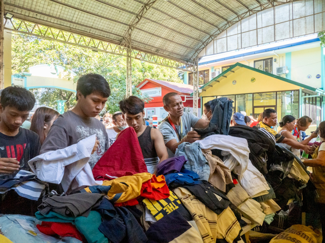 Many clothing choices were available for different ages during the bazaar. 【Photo by Dorothy Castro】