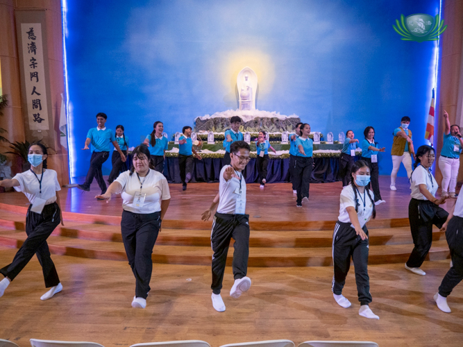 Scholars drew on their talents for acting, singing, and dancing at the Thanksgiving Performance.