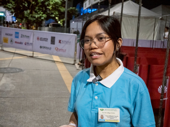 Tzu Chi scholar Danna Mikaela Jepollo shared how personally meaningful the cause is for the beneficiaries.