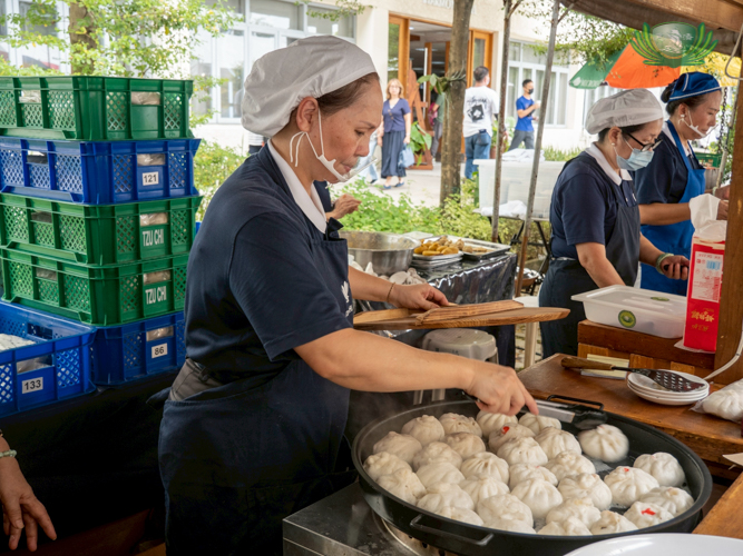 At the Plaza: Filling vegetarian steamed dumplings
