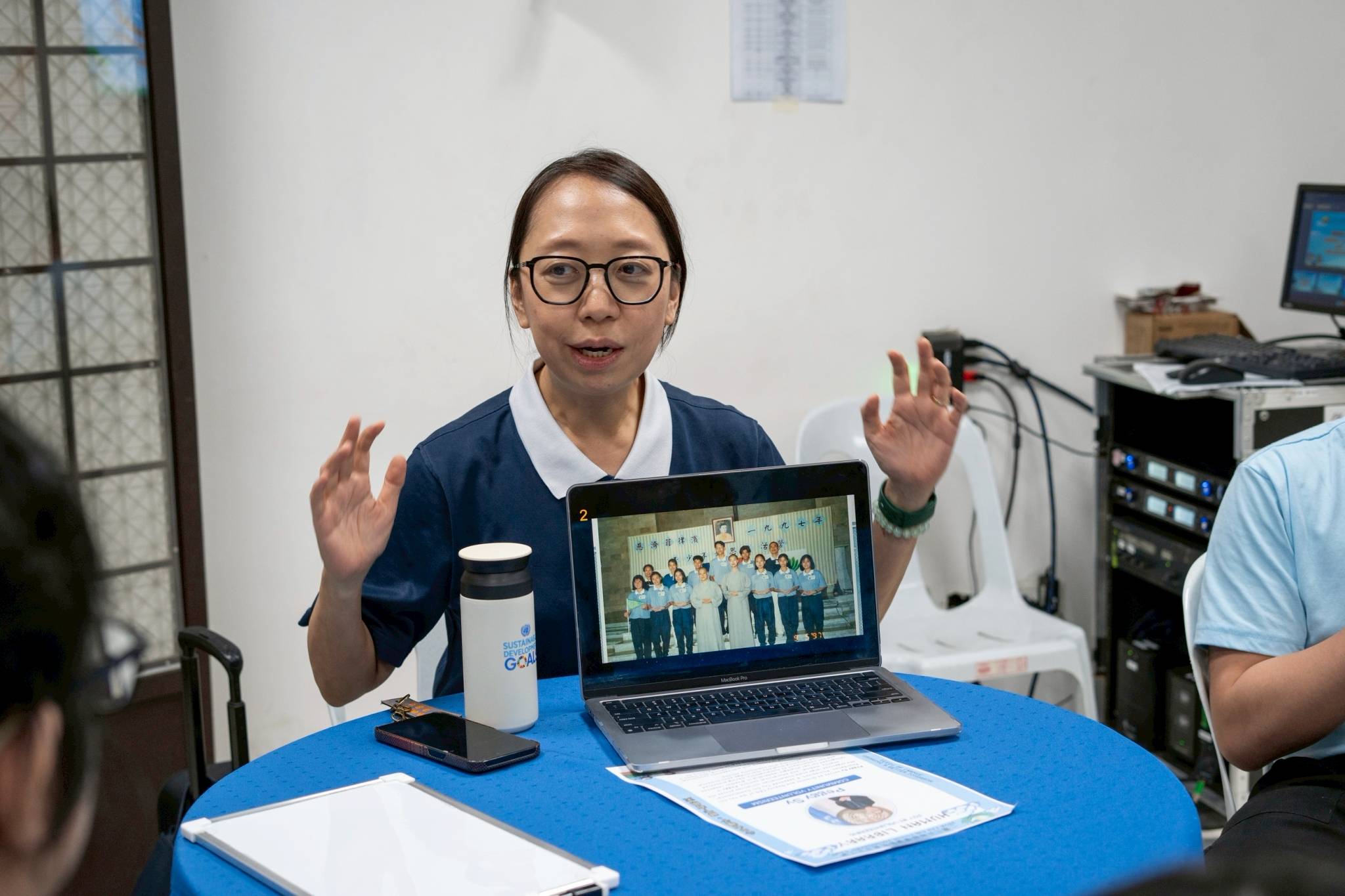 A member of Tzu Chi for nearly 30 years, Tzu Chi Deputy CEO Peggy Sy Jiang recounts her journey as a volunteer in a series of photographs. 