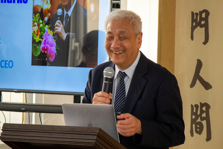 “Thank you for joining us on this momentous occasion. I hope that through our harmonious cooperation, we will be able to touch more lives and inspire more hearts to relieve the sufferings of our brothers and sisters here in Pampanga,” says Tzu Chi Philippines CEO Yuñez. 【Photo by Matt Serrano】