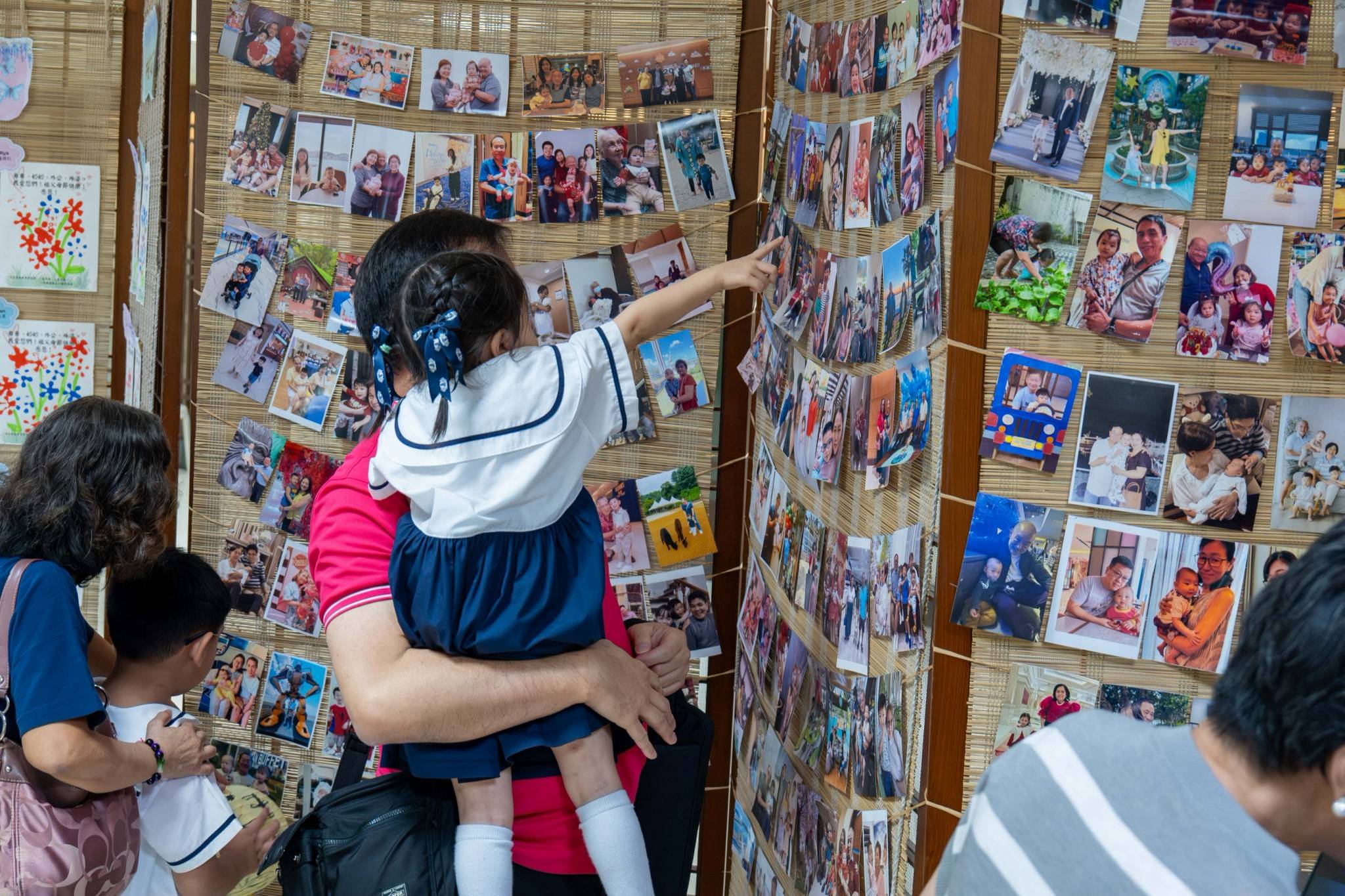 Families were busy looking back at old photos and cherished memories. 