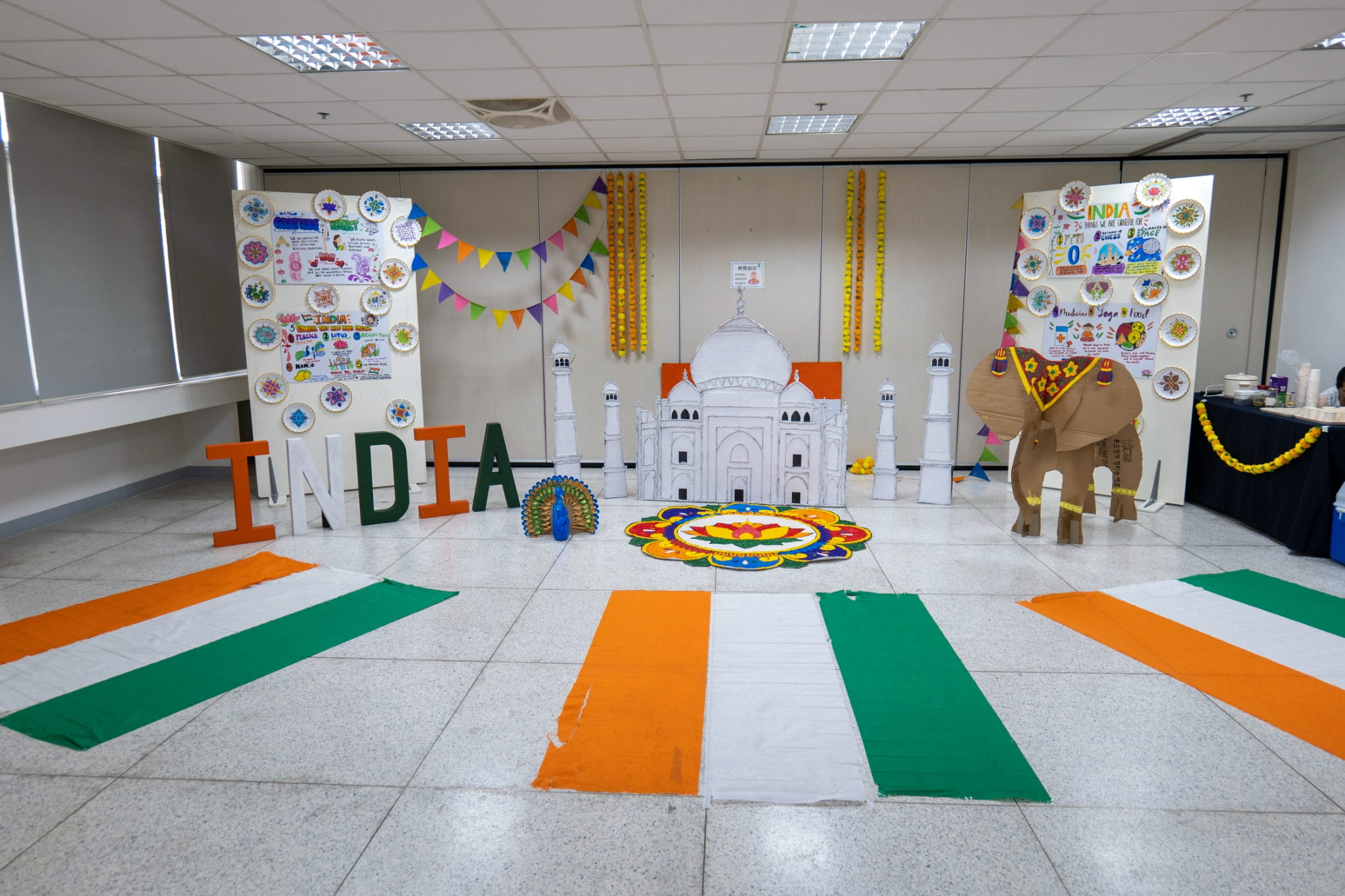 India’s booth radiates the vibrant colors of its national flag, reflecting the country’s rich culture and history.
