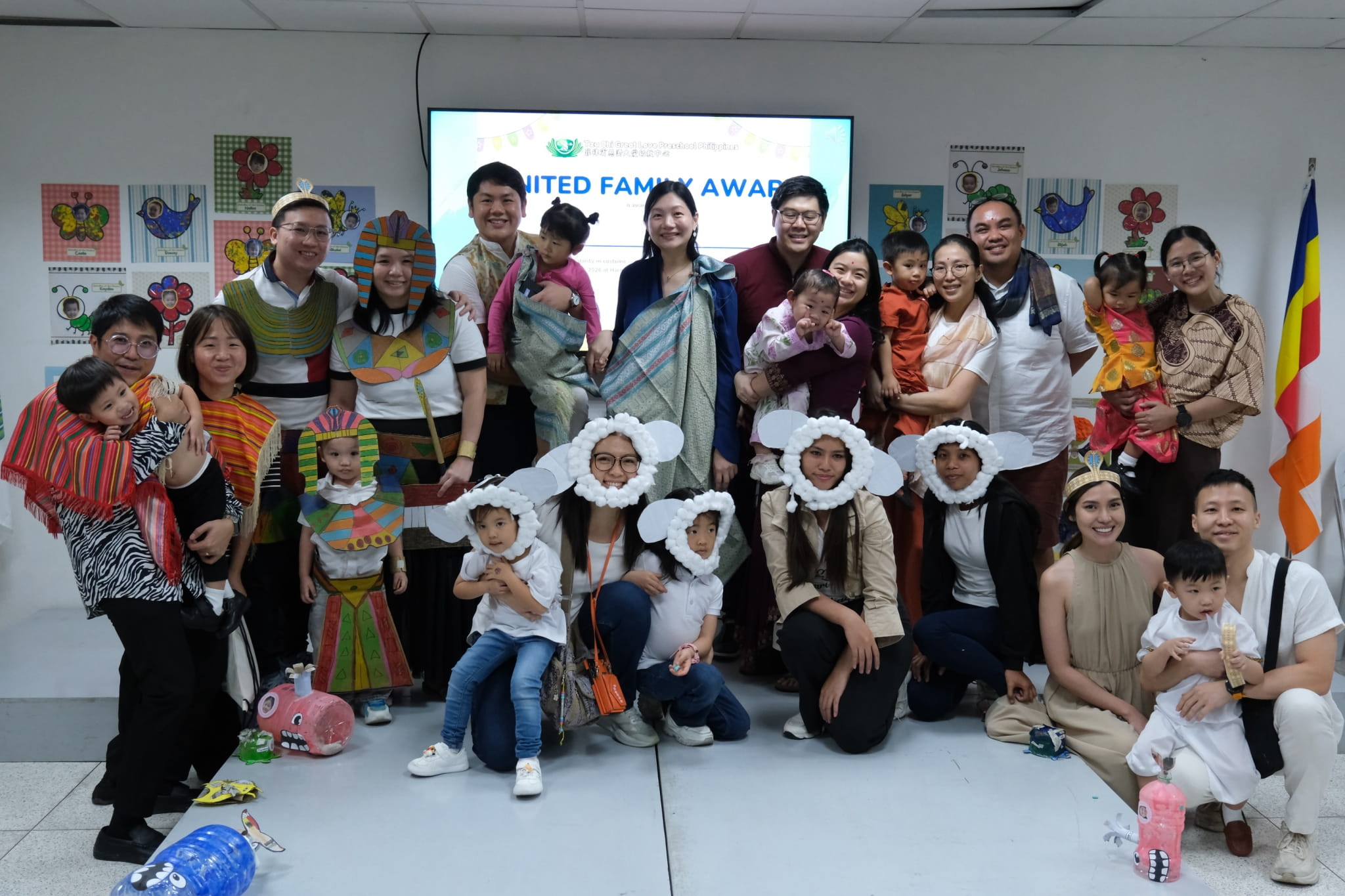 A well-deserved appreciation for the United Family Award recipients, whose teamwork and creativity brought the cultural booths to life!