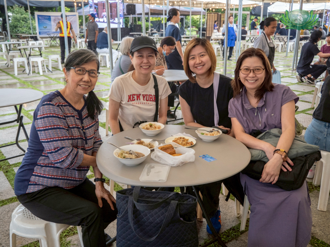Even with the threat of a typhoon, families and friends spent their November 8 and 9 shopping and dining together at Fiesta Verde. 