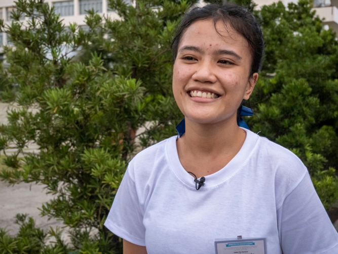 “This camp will help ignite my fighting spirit and my determination to move on and solve my problems,” says Tzu Chi scholar Kayla Barredo.【Photo by Harold Alzaga】