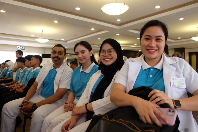 Third year college scholars taking medicine were also recognized in the awarding ceremony.
