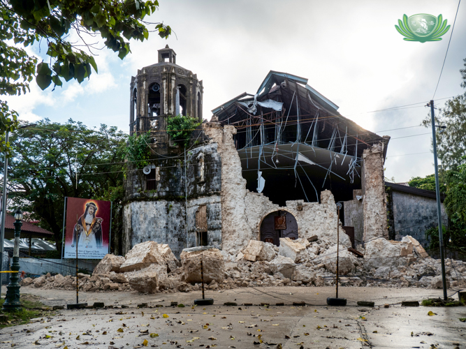 This is what’s left of the centuries-old Archdiocesan Shrine of Santa Rosa de Lima in the Municipality of Daanbantayan after the magnitude 6.9 quake. 