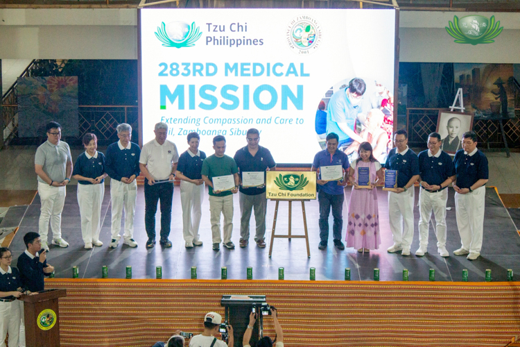 Key representatives from the local government of Zamboanga Sibugay and other partners of the 283rd medical mission were also honored during the thanksgiving dinner.