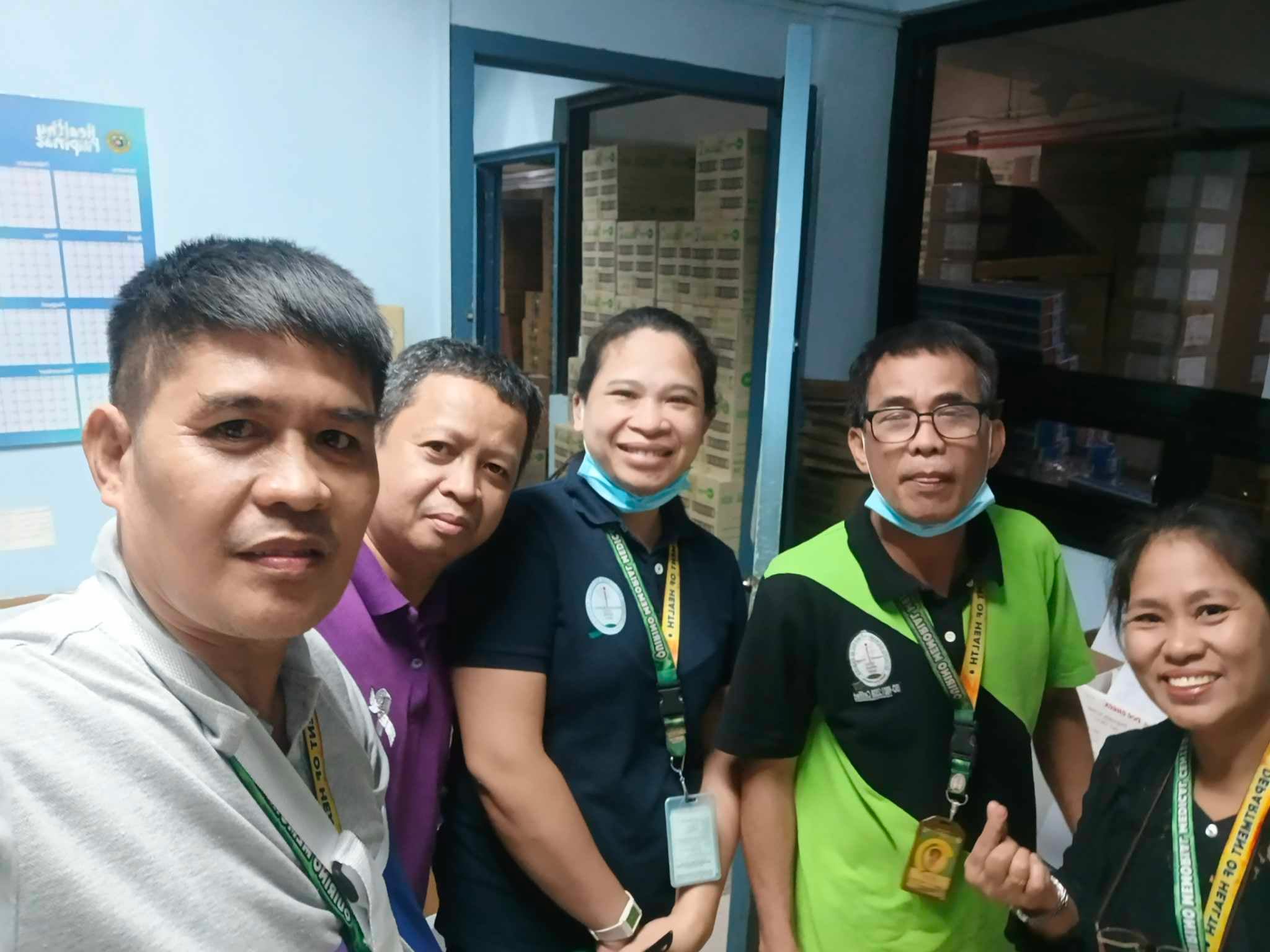 Elmer Juampit (first from left) poses for a picture with his colleagues at Quirino Memorial Medical Center (QMMC).