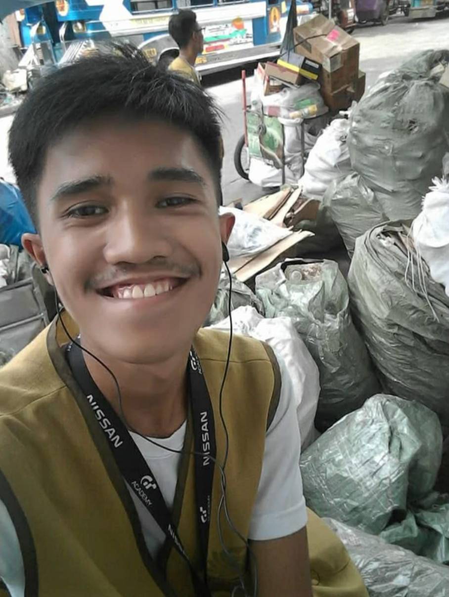 “It makes my heart full, doing good for other people, and not expecting anything in return,” Jaycee Cabiao says of volunteering for Tzu Chi. / Source: Jaycee P. Cabiao