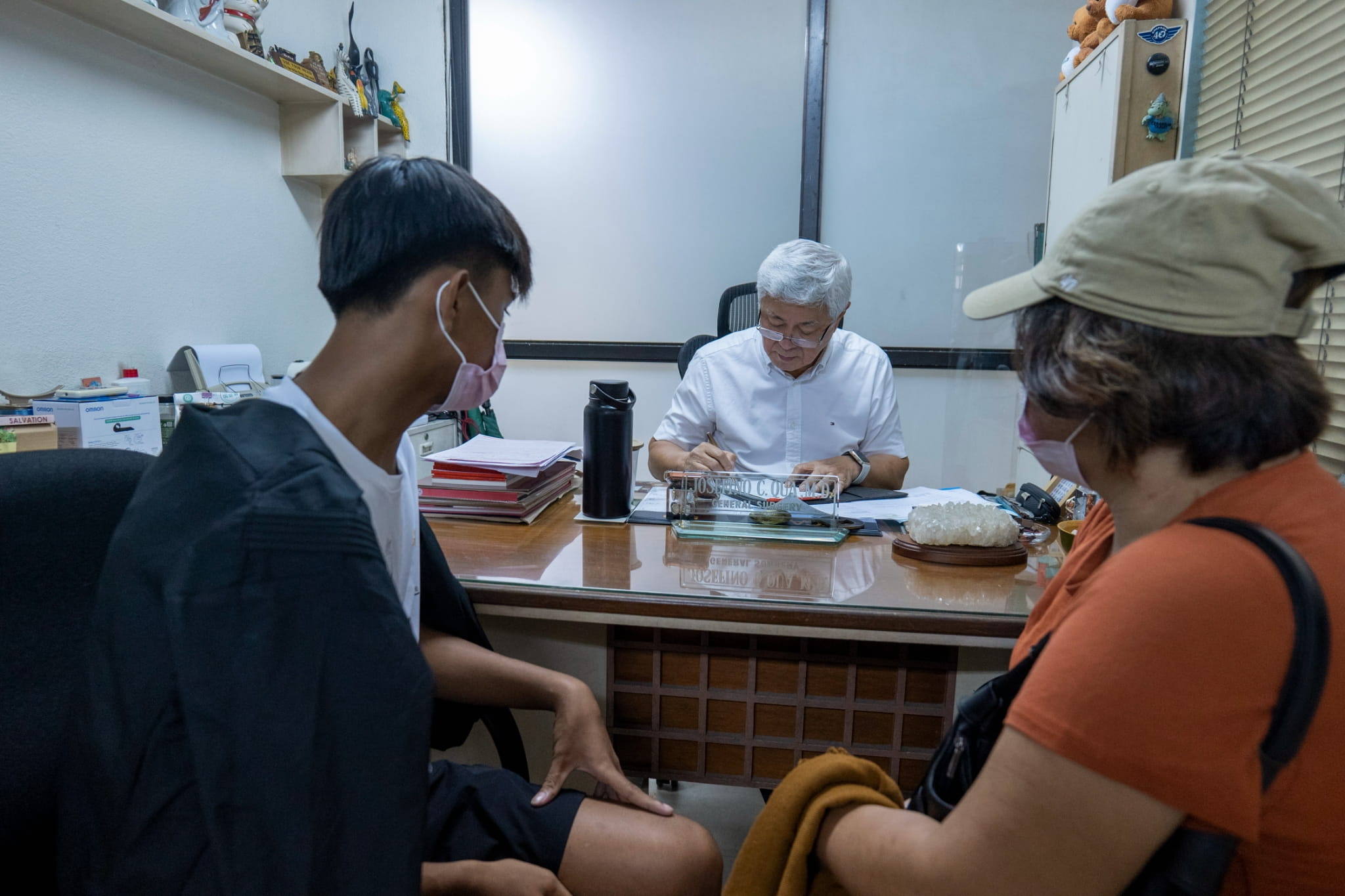 Gabriel and Liezl Casapao visited Dr. Jo Qua for consultation at CGHMC on July 24. 