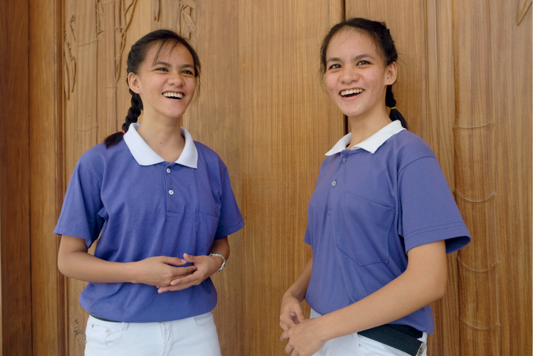 Thanks to a successful six-hour operation, Lea and Rachel Awel are living their best lives as volunteers of Tzu Chi Youth. 