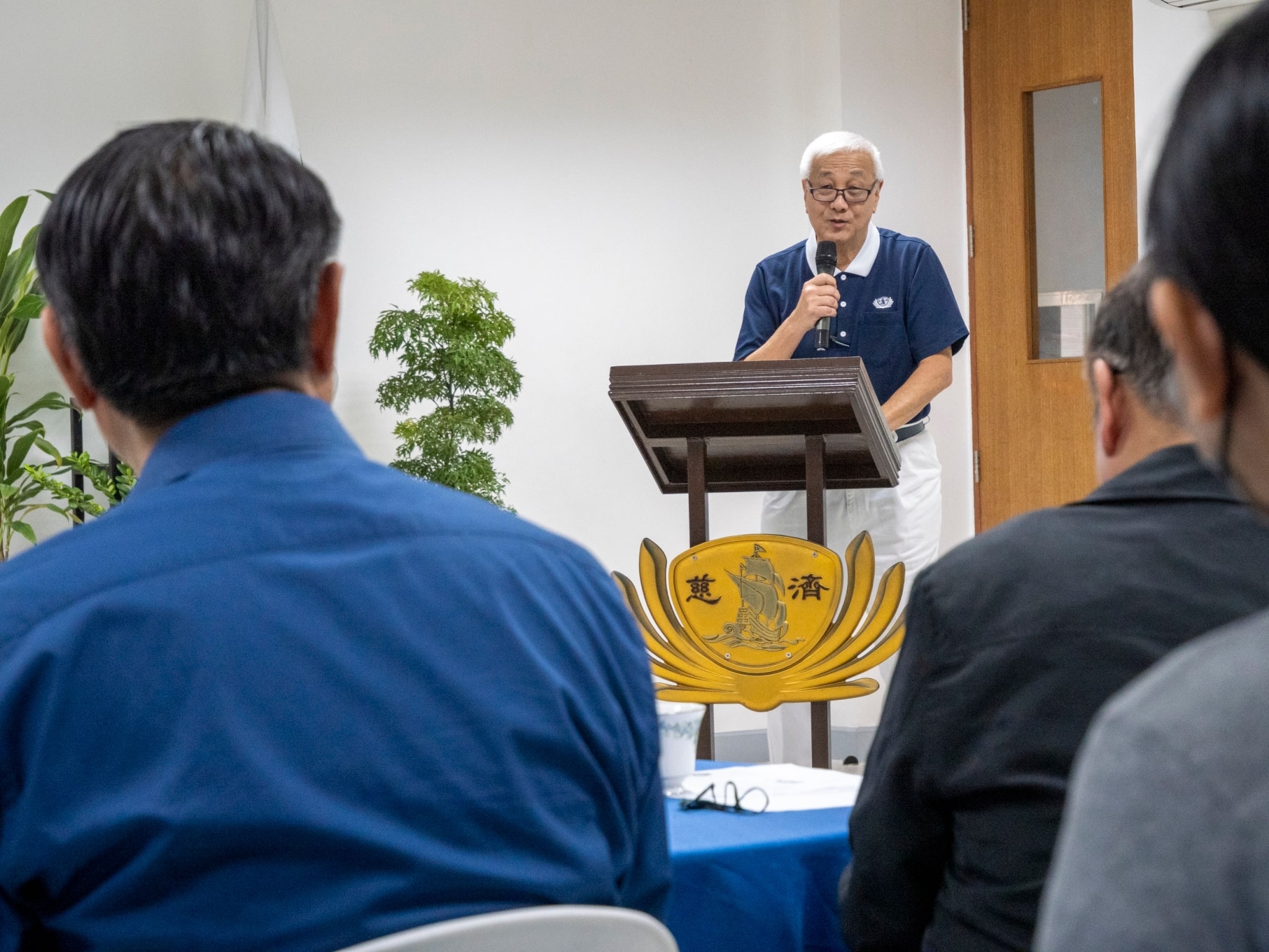 “We hope that through Tzu Chi’s scholarship program, we can uplift the lives of our students economically and help society at large,” said Tzu Chi Philippines CEO Henry Yuñez. 【Photo by Harold Alzaga】