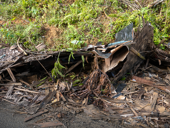 Gerry Hibon loses his home and sari-sari store in Brgy. Bayho, Lope de Vega, to a landslide triggered by incessant rains. 【Photo by Matt Serrano】