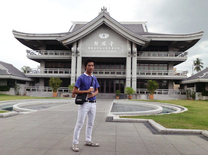 Leo Villanueva at Tzu Chi Foundation’s Agno branch in 2012