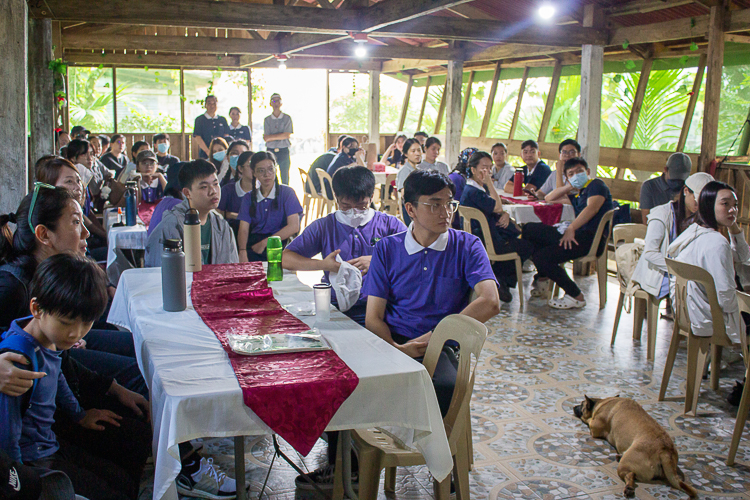 Volunteers gather together for the orientation. 【Photo by Marella Saldonido】