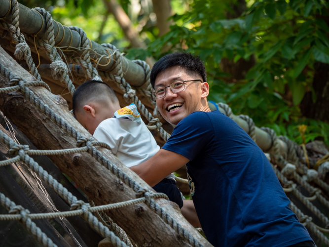 “I want my son to be in an environment full of kindness and love,” said Jimmy Shi on why he enrolled his son Jasper at the Tzu Chi Great Love Preschool Philippines. 【Photo by Daniel Lazar】