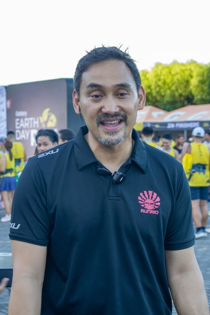 Andrew Neri, general manager of Runrio, Inc., expressed his admiration for Tzu Chi and its volunteers. “We always say that the advocacy partner is the heart of what we do for Earth Day Run.”