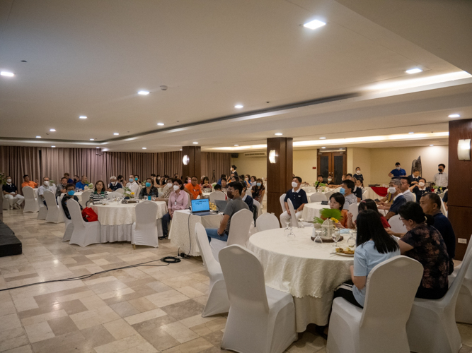 The gathering serves as a celebration for the establishment of the college scholarship program in Tzu Chi Iloilo and an invitation for guests to support Tzu Chi’s mission. 【Photo by Jeaneal Dando】