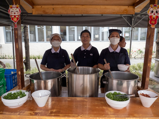 Healthy vegetarian breakfast was served to the attendees. 【Photo by Matt Serrano】