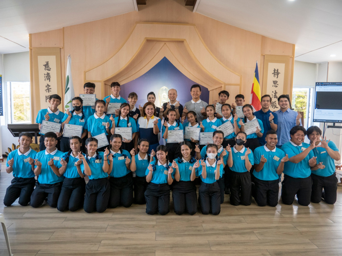 In its second year, Tzu Chi Pampanga's Scholarship Program comprises 28 college students from Pampanga State Agricultural University. 【Photo by Matt Serrano】