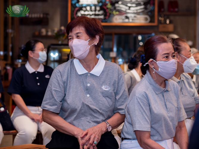 New apprentice and training commissioners were introduced to the group. 【Photo by Daniel Lazar】