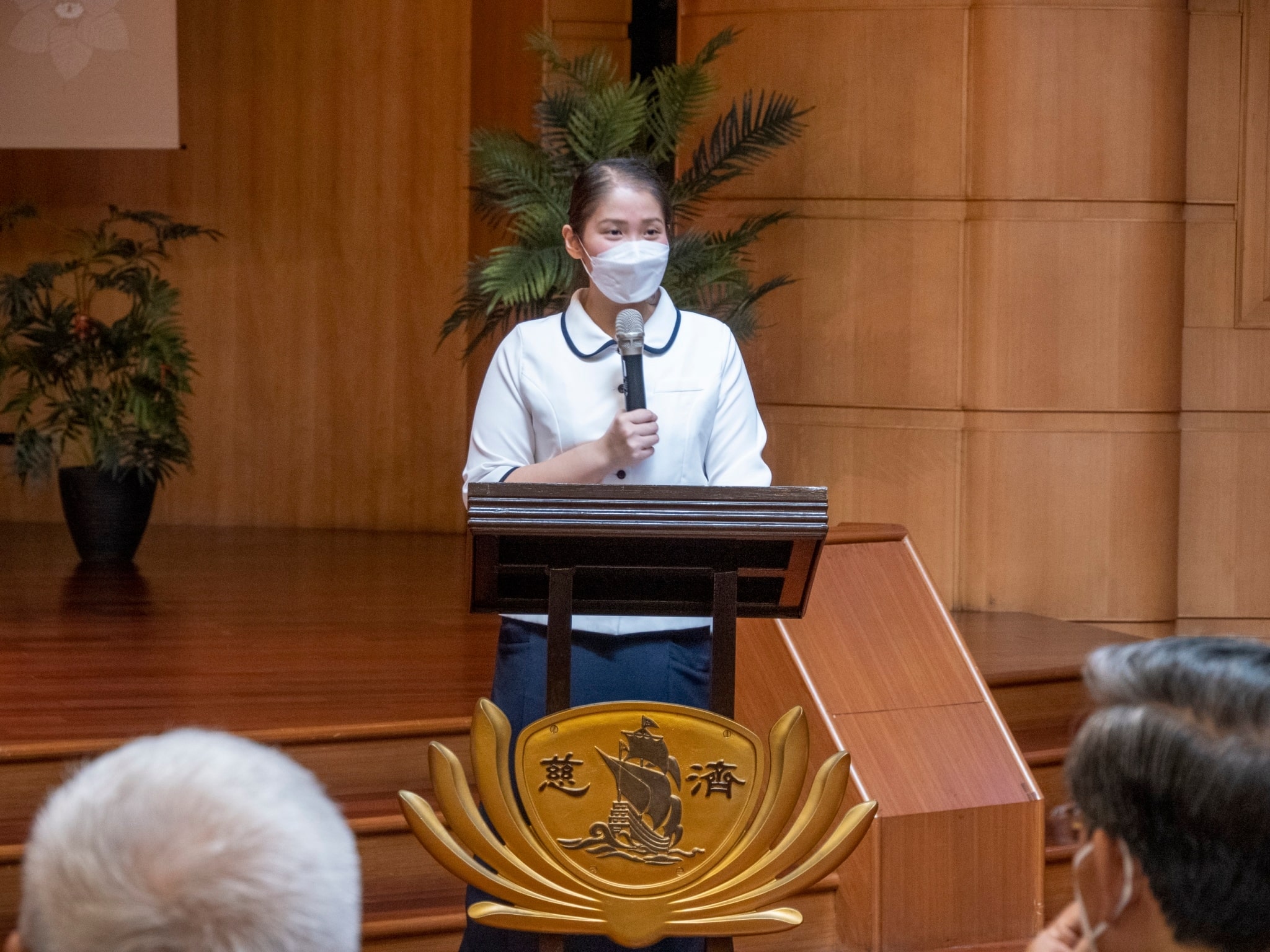 “Our mothers have given us the wonderful and precious gift of life, and Buddha is the one who guides us towards enlightenment. We are so lucky that we have the chance to celebrate together,” says Preschool Directress Jane Sy. 【Photo by Matt Serrano】