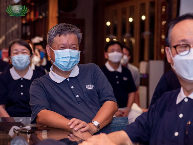 “We have around 50 plus volunteers tonight. For the past two years, we usually have around 20 volunteers who join our activities; and we are very happy to see everyone here,” says volunteer Johnny Kwok. 【Photo by Daniel Lazar】